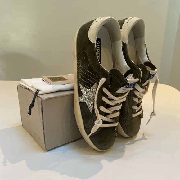 Golden Goose Superstar Sneaker Green Suede/Silver Glitter/Cream sz 39 New in Box - Picture 10 of 12